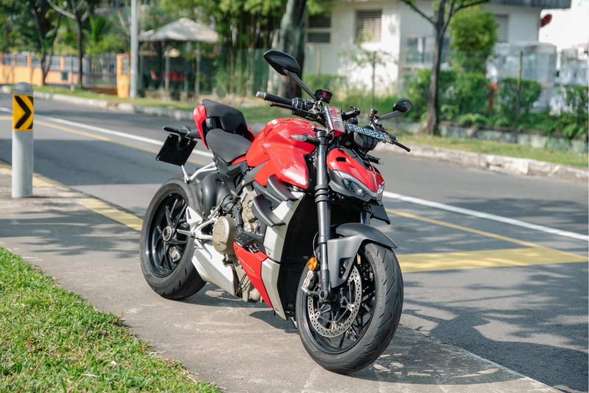Ducati Streetfighter V4